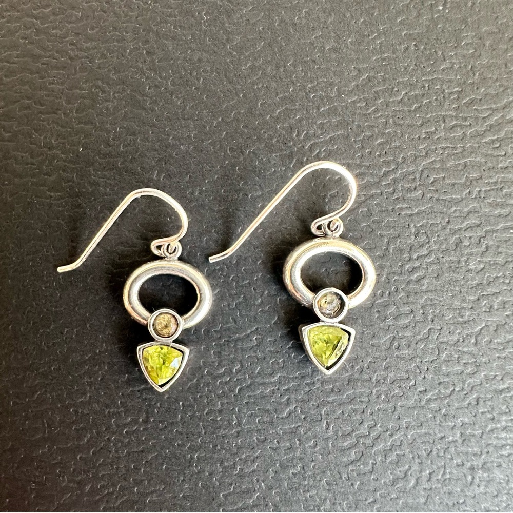 SAW STEALING SILVER VINTAGE EARRINGS